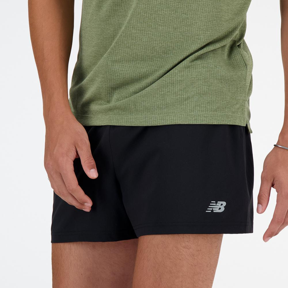 Imagen SHORT NEW BALANCE SPORTS ESSENTIALS 3 INCH NEGRO MS41226-BK